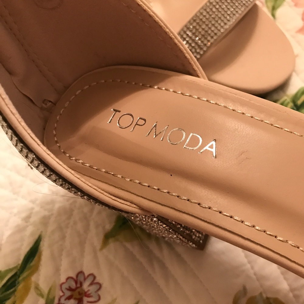 Moda Nude Rhinestone Women's Sandals - Picture 8 of 8